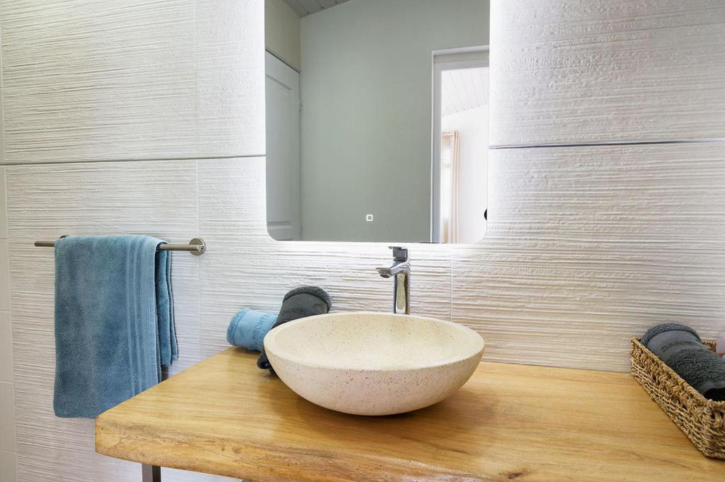 Dhm - Domaine Habitation Merveilleuse La Trinité Zewnętrze zdjęcie
